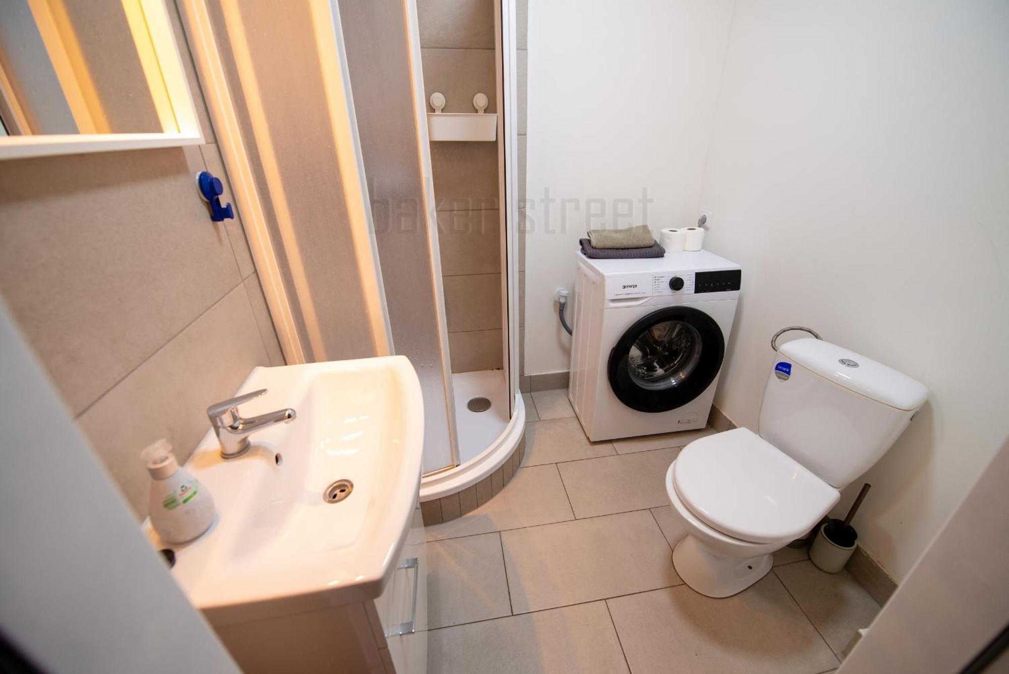 2 Rooms Apartment Close To Palmovka Praha Bagian luar foto